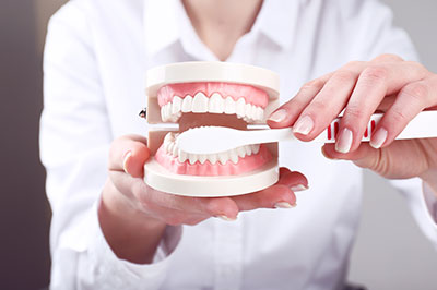 Albee Dental Care | Oral Exams, Invisalign reg  and Dental Cleanings