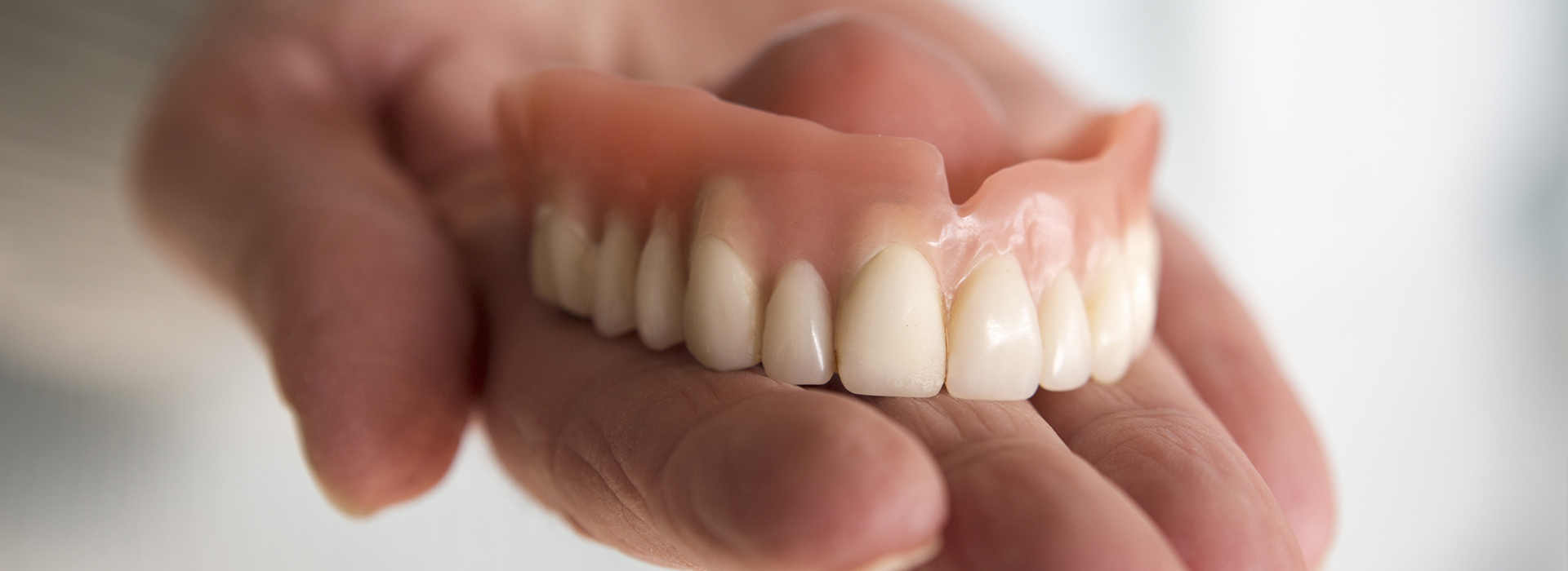 Albee Dental Care | Sleep Apnea, Invisalign reg  and Implant Dentistry